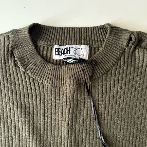 NWT The Beach Riot Callie Sweater Size Medium - Picture 4 of 9
